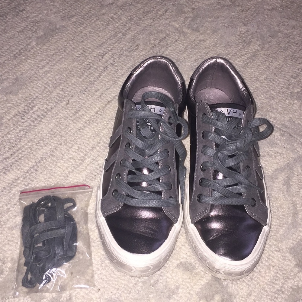 Vintage Havana original design sneakers